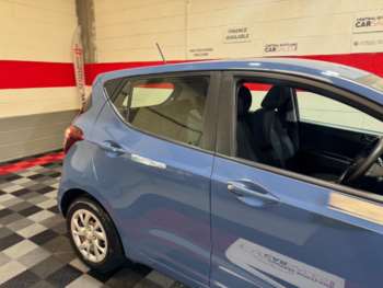 Used Hyundai i10 2018 for sale - 74584464: Photo