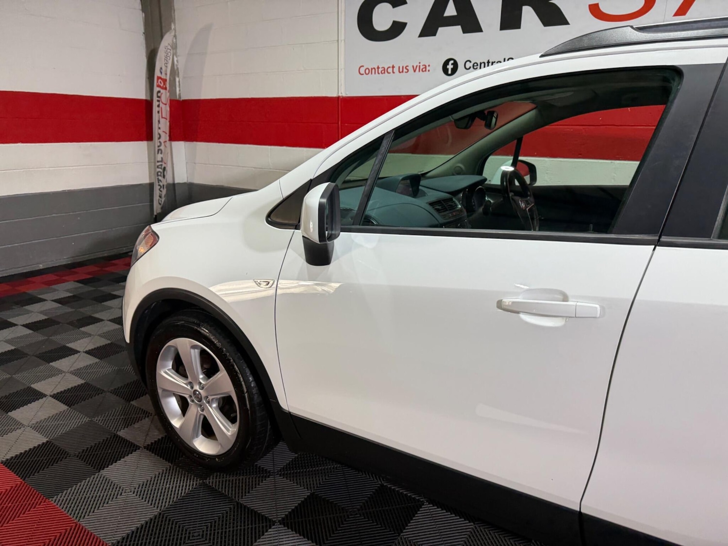 Used Vauxhall Mokka 2013 for sale - 76990877: Photo 2