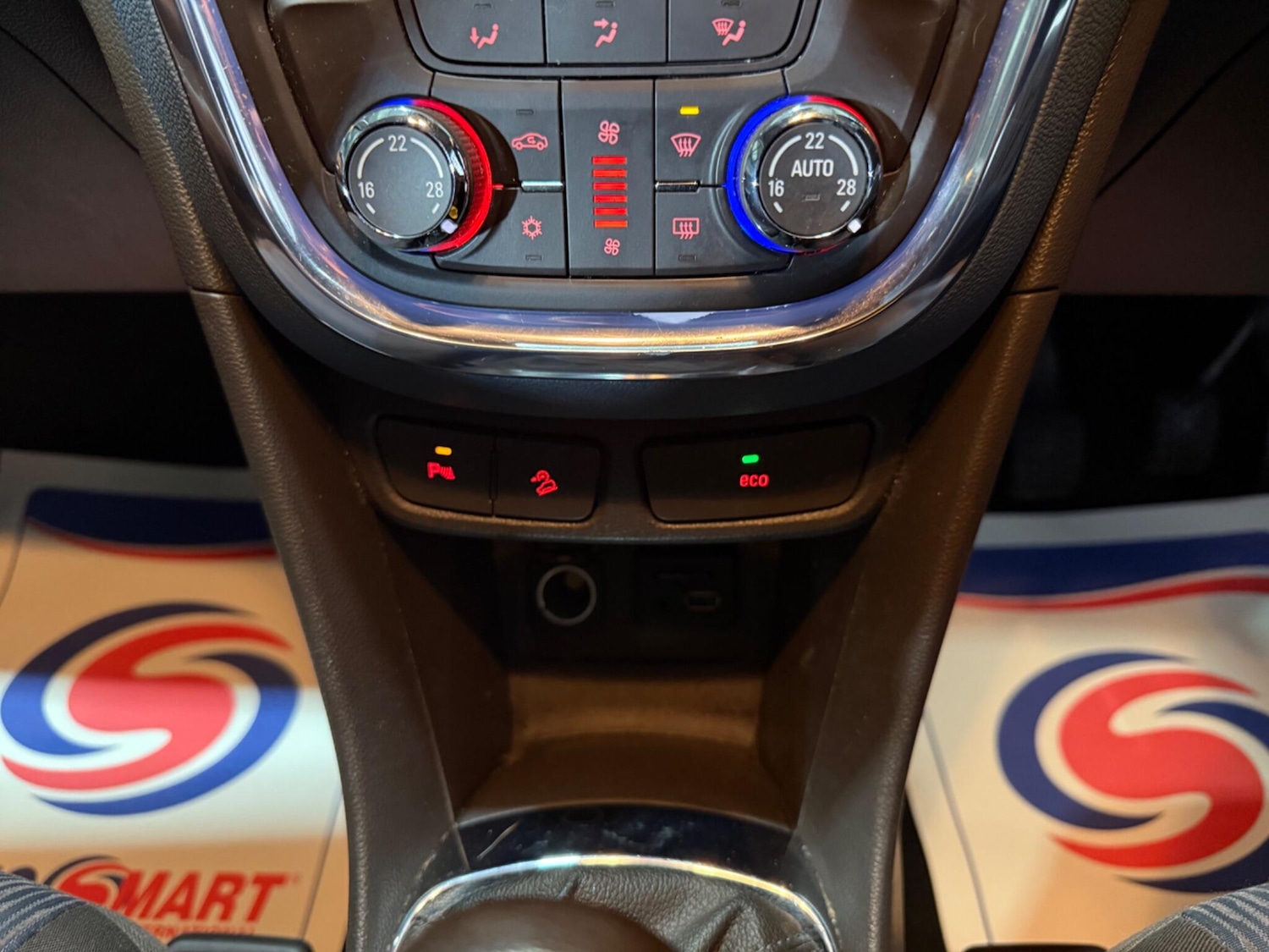 Used Vauxhall Mokka 2013 for sale - 76990877: Photo 25