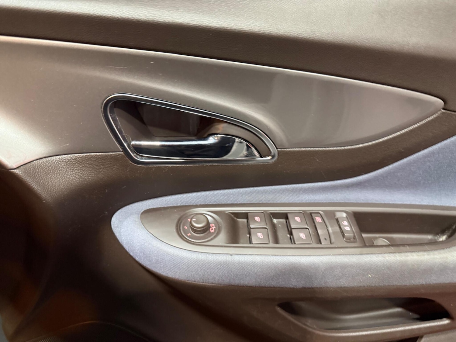 Used Vauxhall Mokka 2013 for sale - 76990877: Photo 41