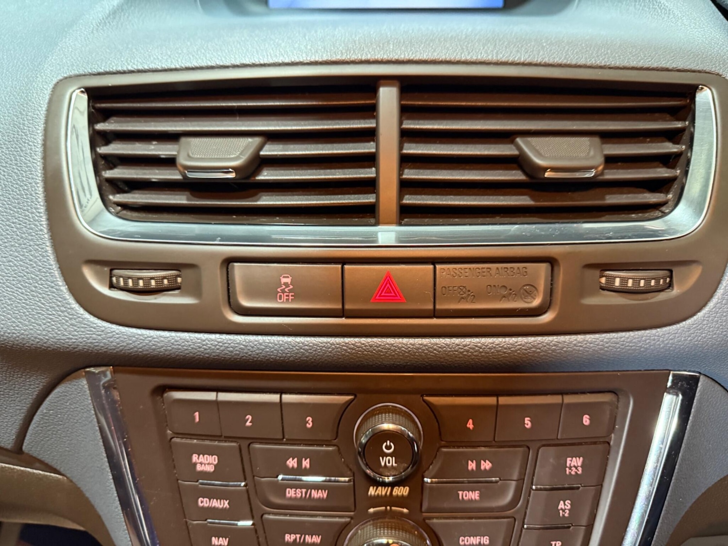 Used Vauxhall Mokka 2013 for sale - 76990877: Photo 47