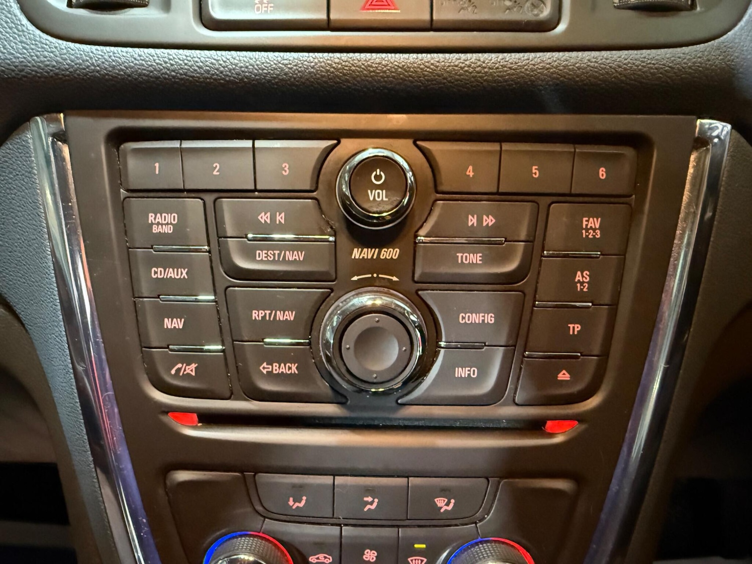 Used Vauxhall Mokka 2013 for sale - 76990877: Photo 48