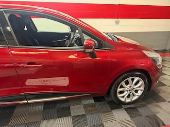 Used Renault Clio 2017 for sale - 79061687: Photo