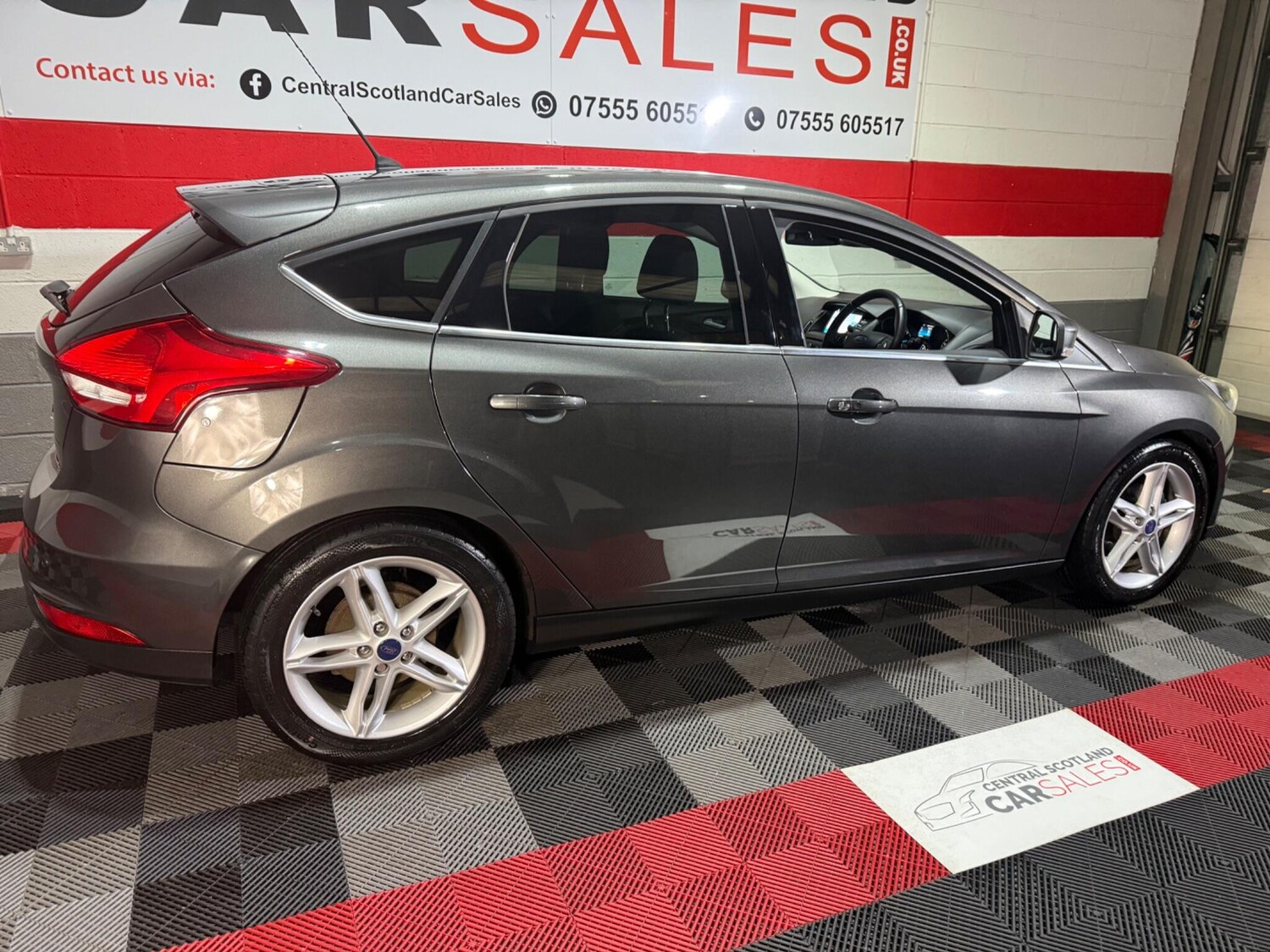 Used Ford Focus for sale - 77496387: Photo 15