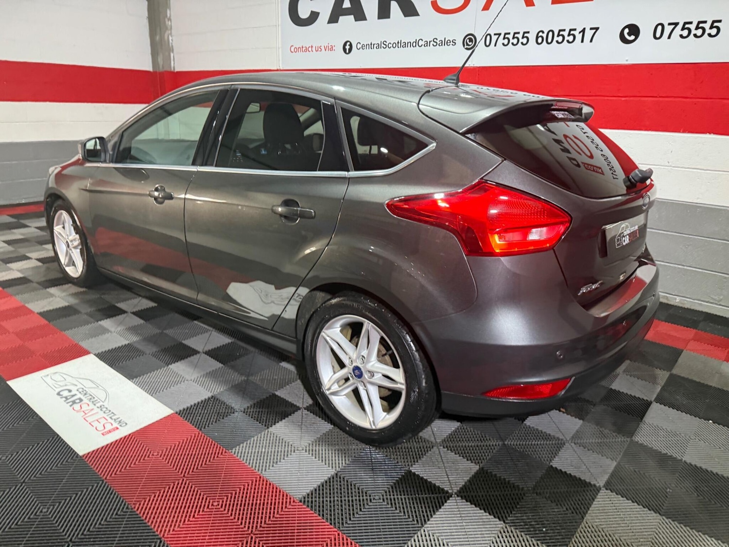 Used Ford Focus for sale - 77496387: Photo 3