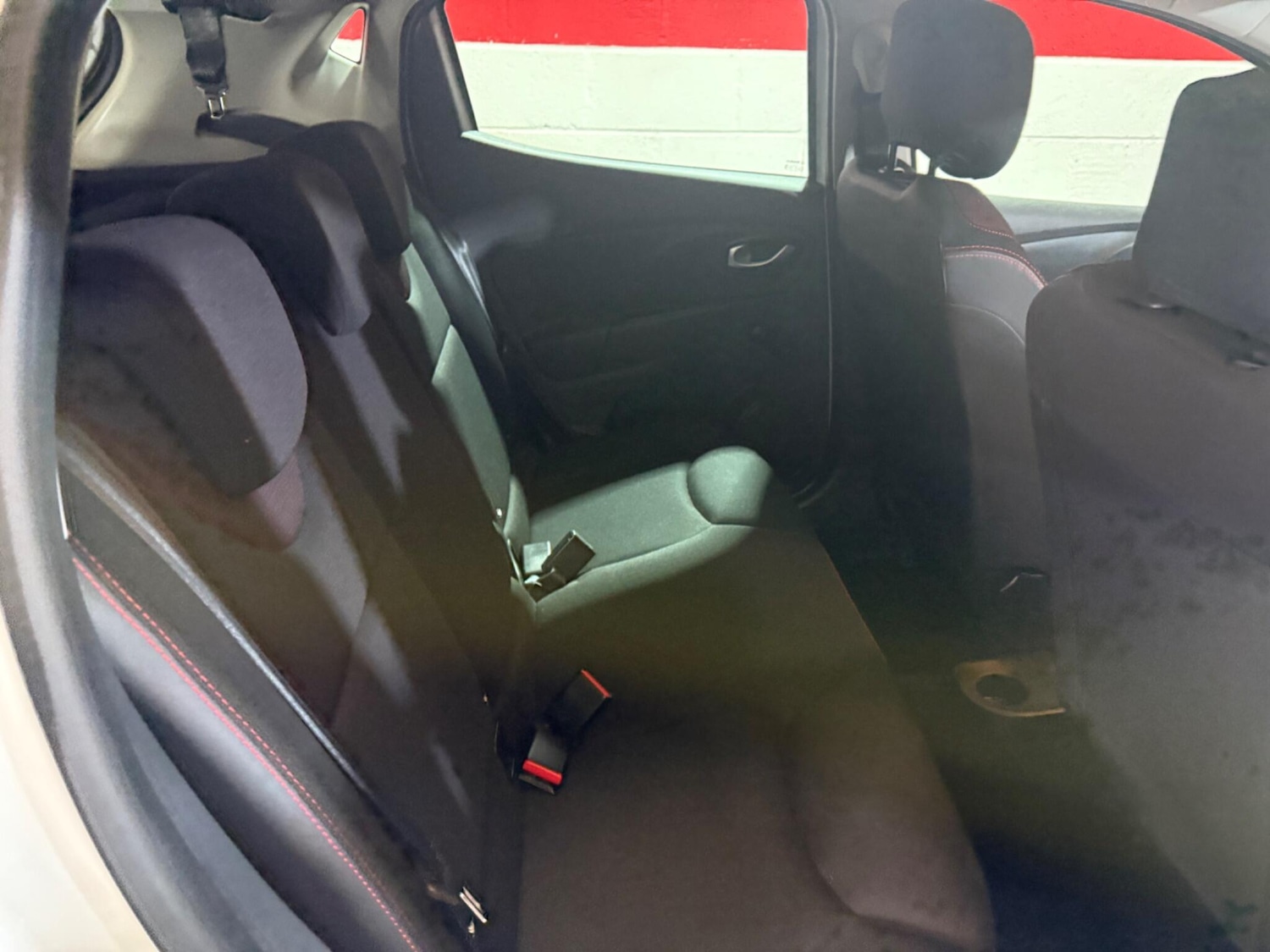 Used Renault Clio 2016 for sale - 76108848: Photo 12