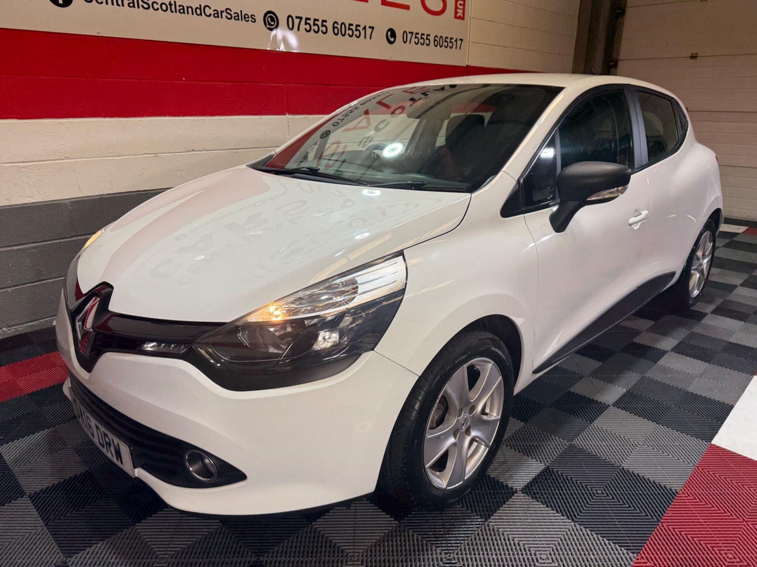 Used Renault Clio 2016 for sale - 76108848: Photo 24