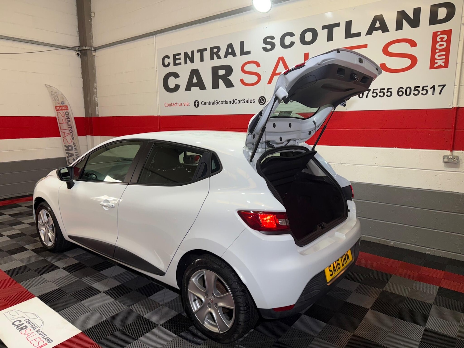 Used Renault Clio 2016 for sale - 76108848: Photo 34