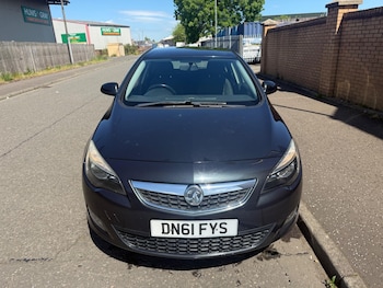 Used Vauxhall Astra 2011 for sale - 78704641: Photo