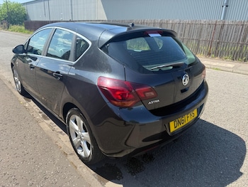 Used Vauxhall Astra 2011 for sale - 78704641: Photo