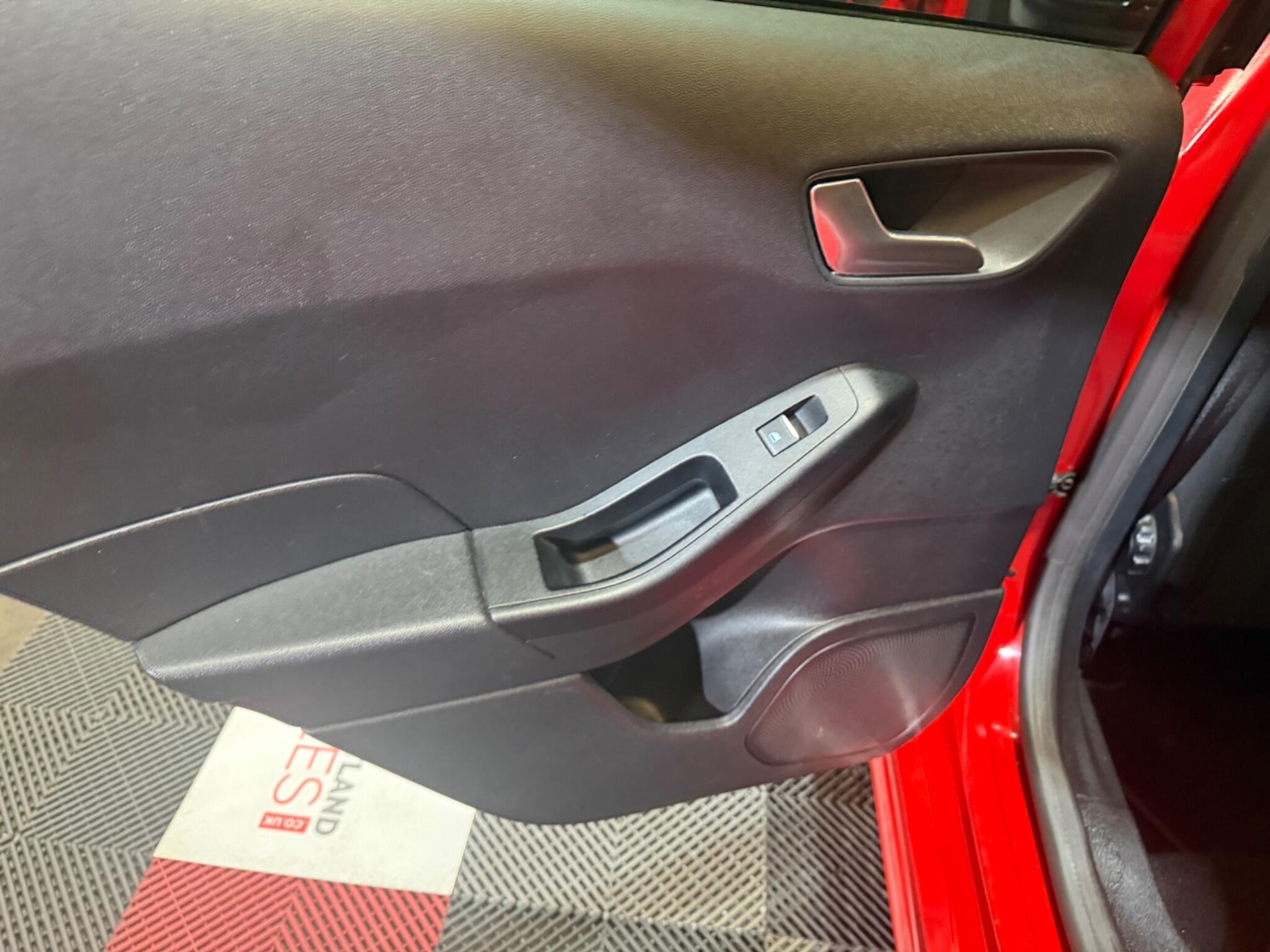 Used Ford Fiesta for sale - 78034793: Photo 28