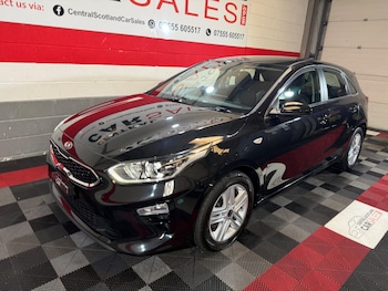 Used Kia Ceed 2019 for sale - 79532210: Photo