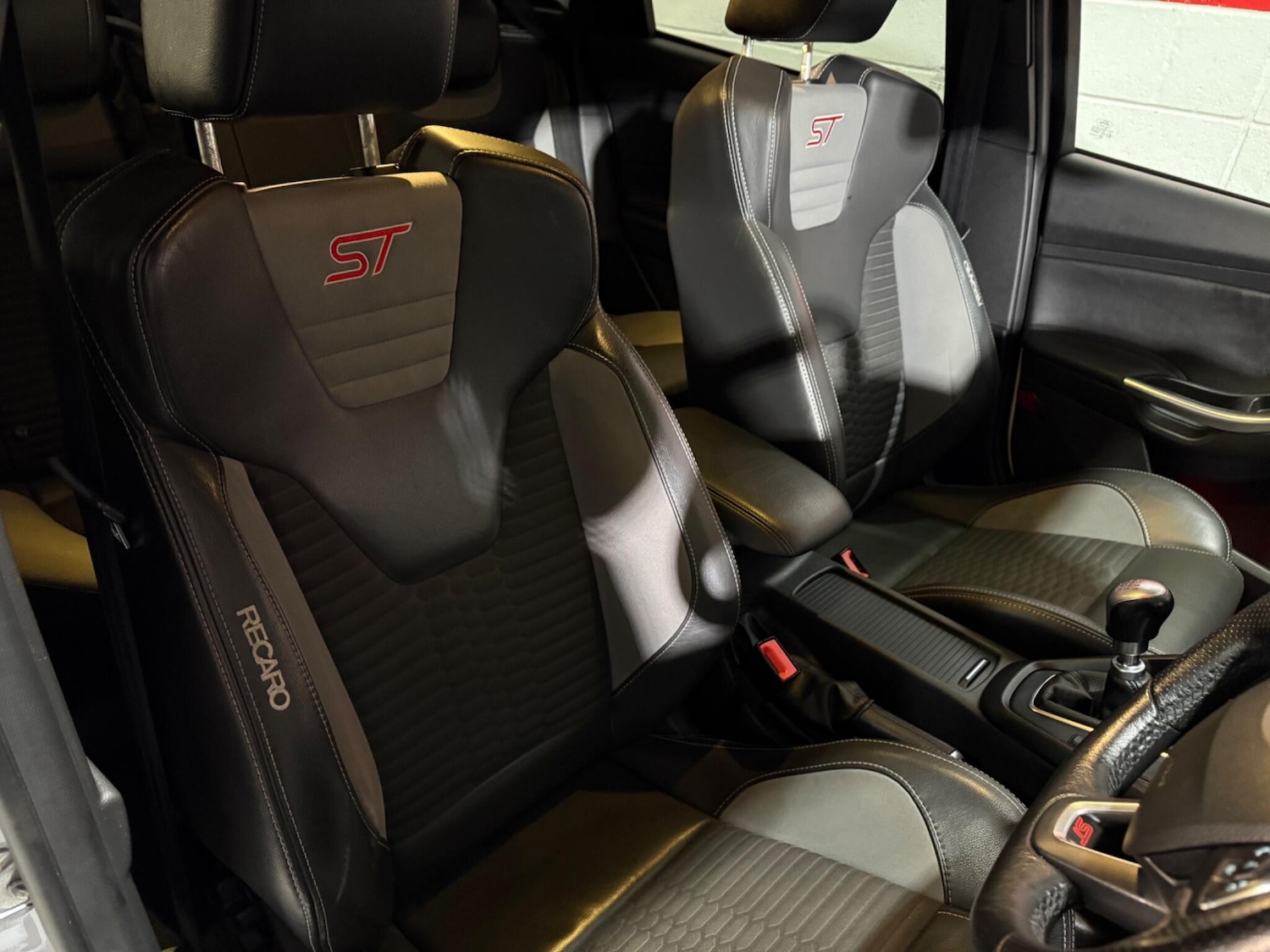 Used Ford Focus for sale - 77344468: Photo 19