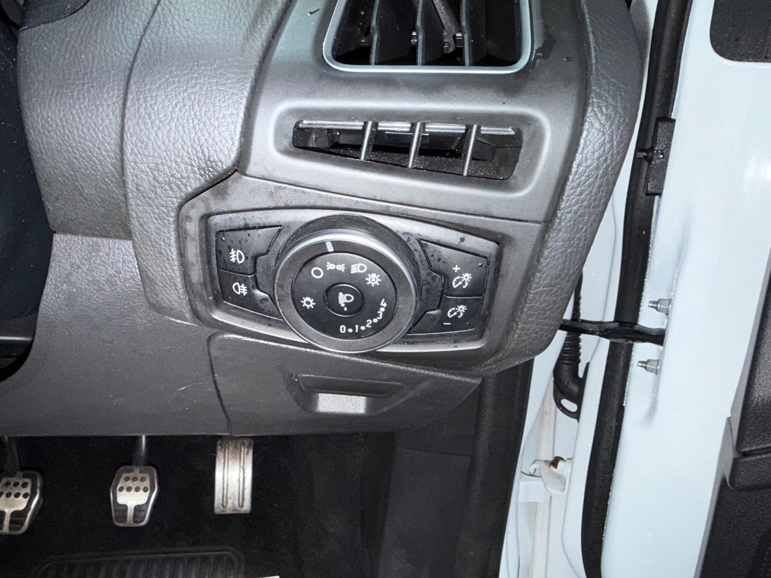 Used Ford Focus for sale - 77344468: Photo 29