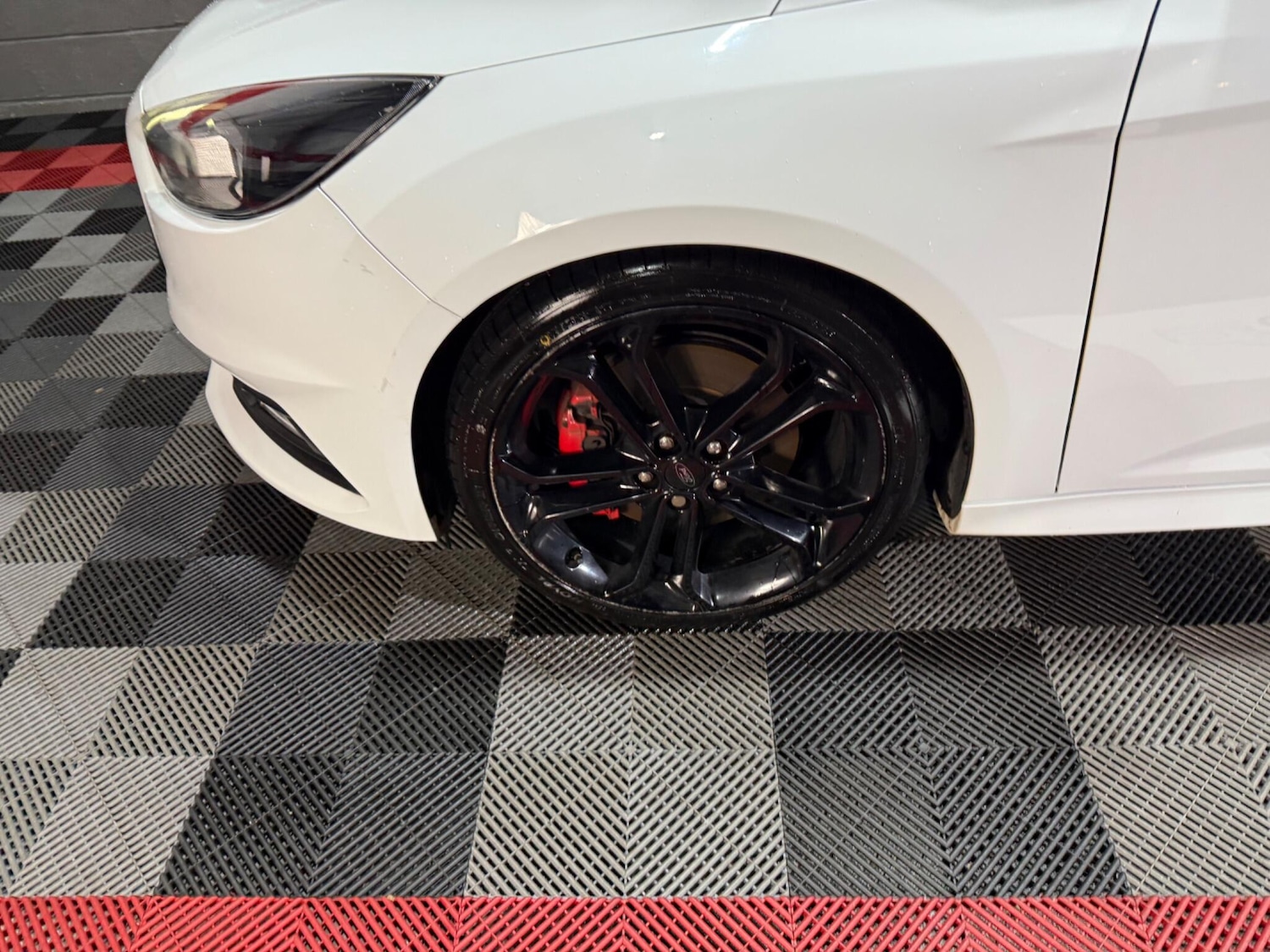 Used Ford Focus for sale - 77344468: Photo 37