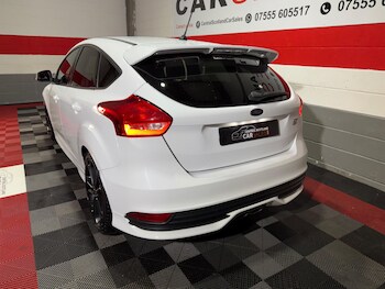 Used Ford Focus 2018 for sale - 77344468: Photo