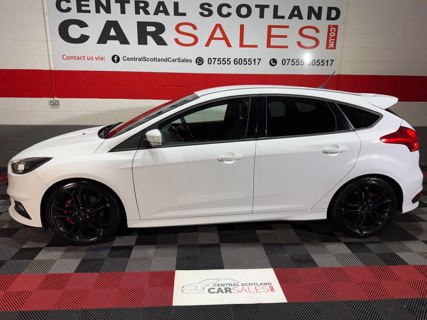 Used Ford Focus for sale - 77344468: Photo 4