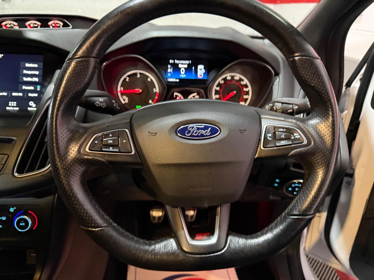 Used Ford Focus for sale - 77344468: Photo 48