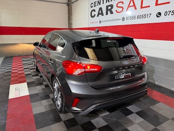 Used Ford Focus 2019 for sale - 78982023: Photo