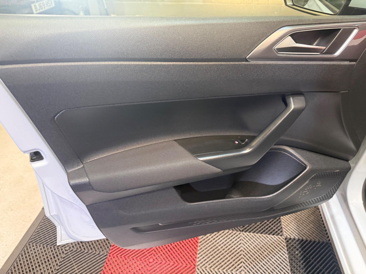 Used Volkswagen Polo for sale - 78073220: Photo 38