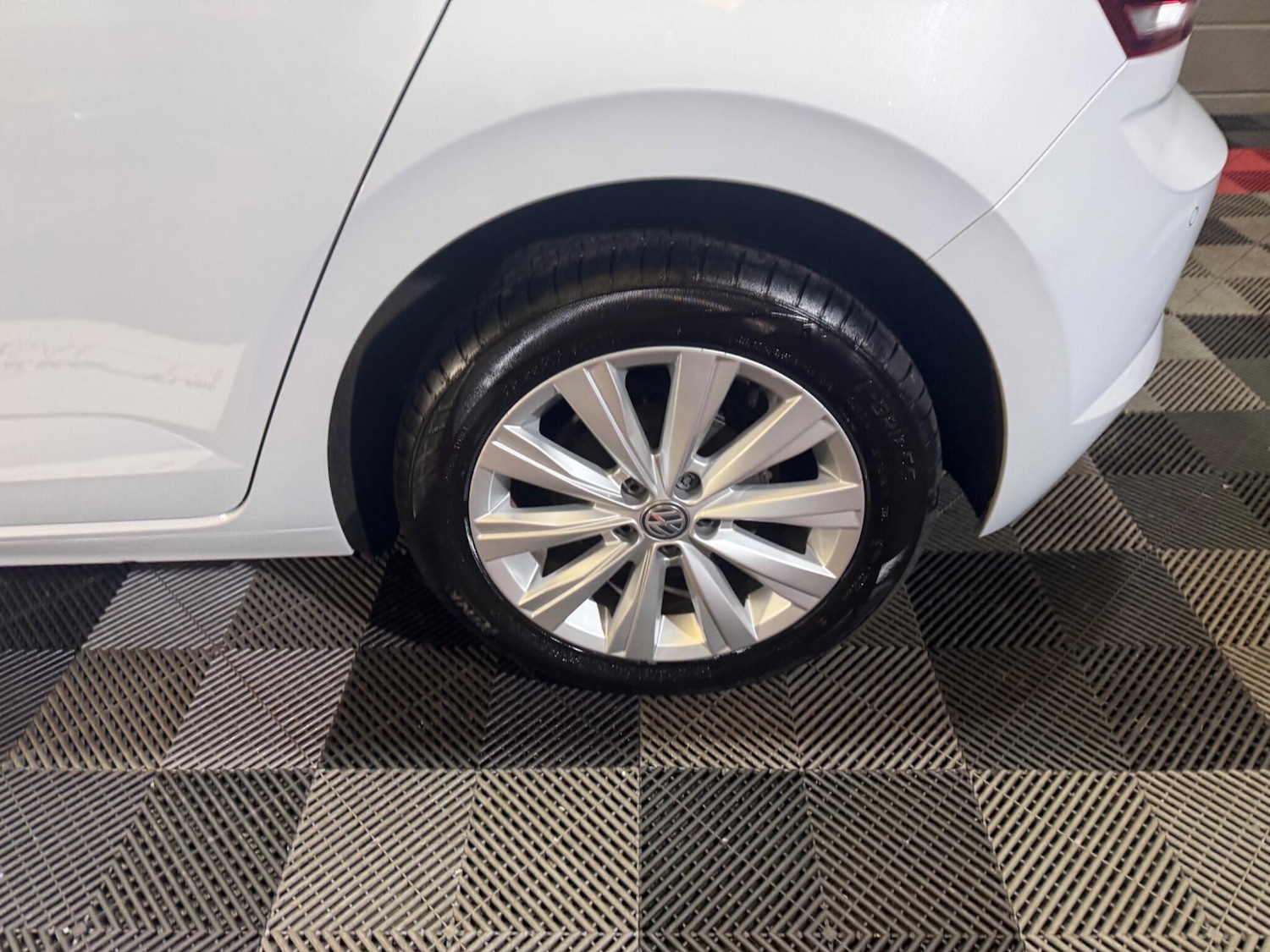 Used Volkswagen Polo for sale - 78073220: Photo 42