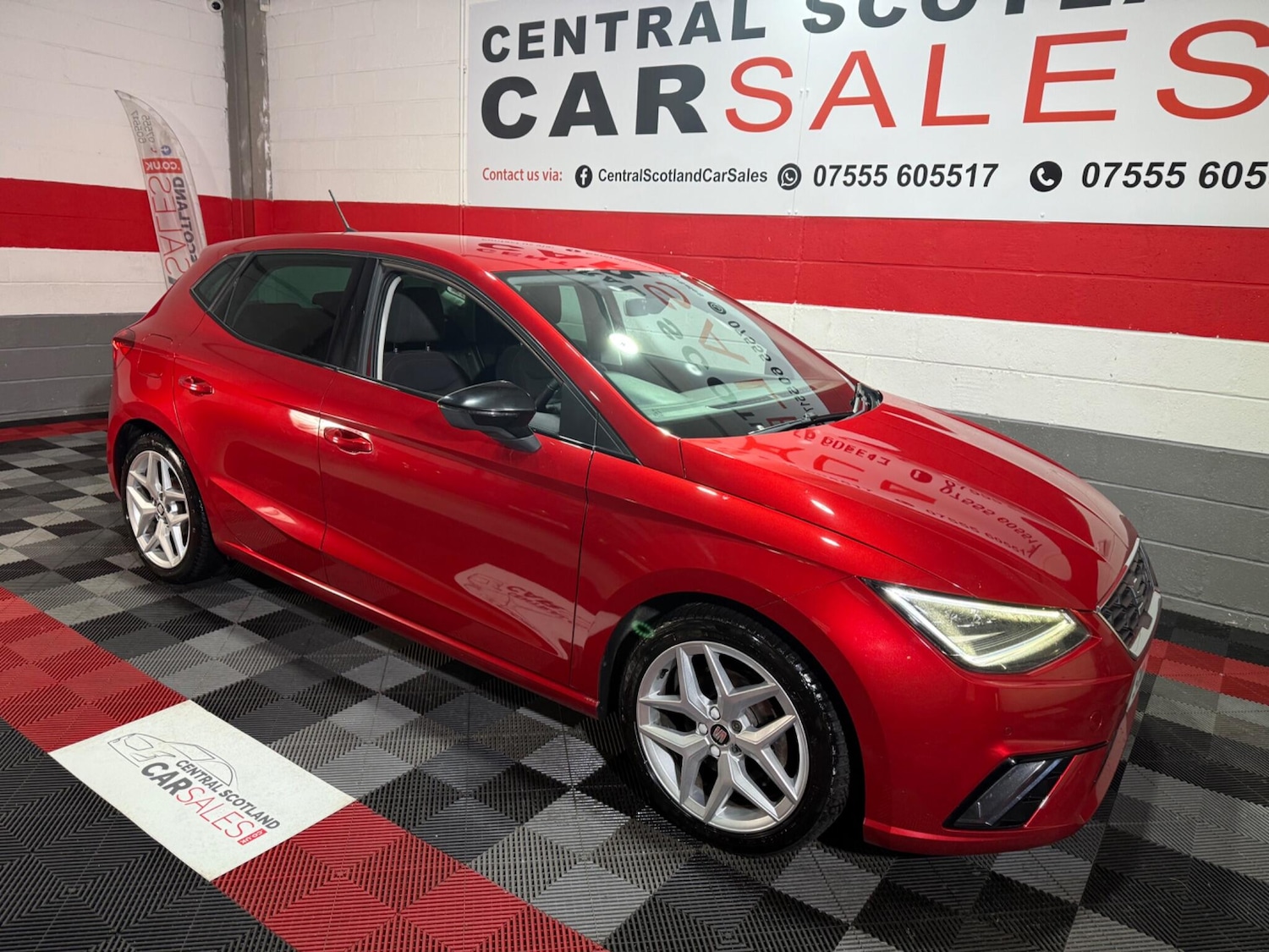 Used SEAT Ibiza 2017 for sale - 76781786: Photo 1