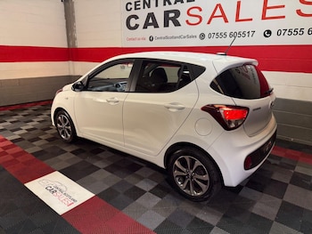 Used Hyundai i10 2019 for sale - 78772050: Photo