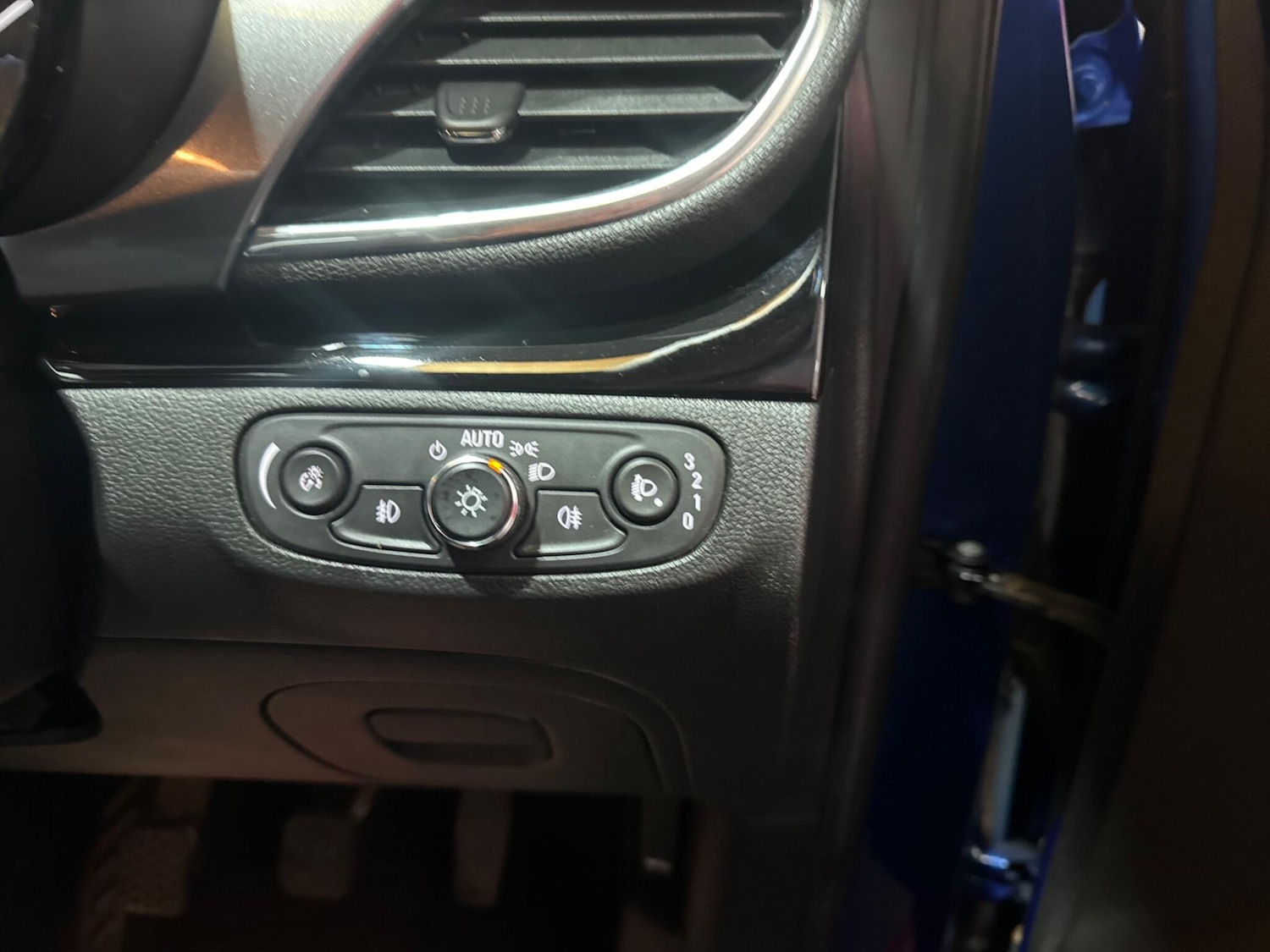 Used Vauxhall Mokka X for sale - 77723933: Photo 29