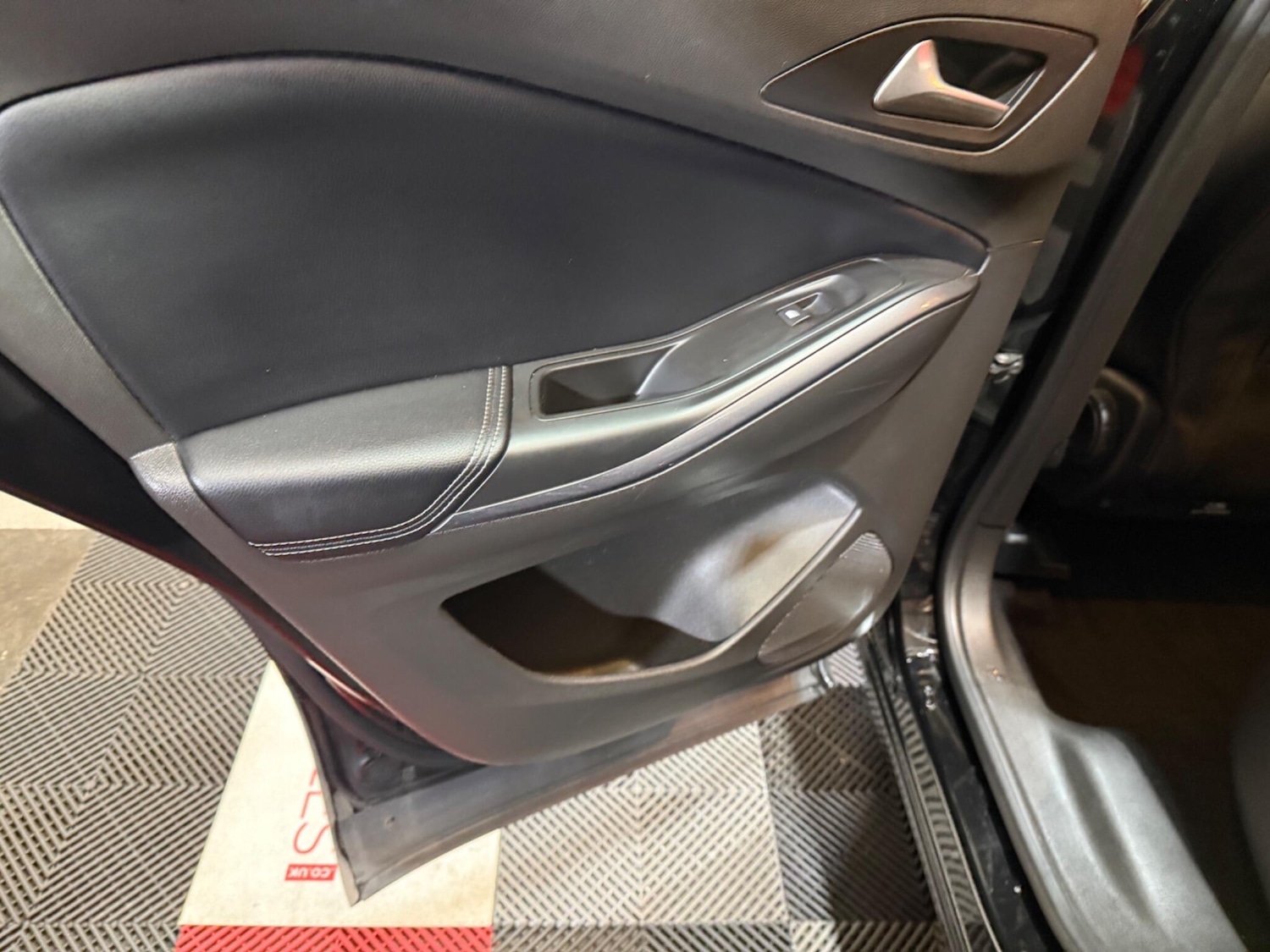 Used Vauxhall Grandland X 2019 for sale - 76260234: Photo 32