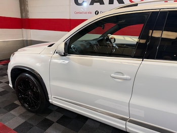 Used Volkswagen Tiguan 2015 for sale - 79248366: Photo