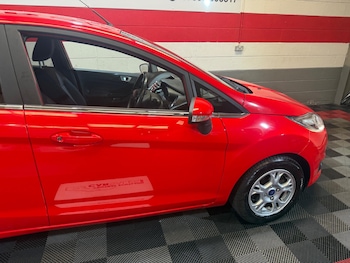 Used Ford Fiesta 2014 for sale - 79158753: Photo