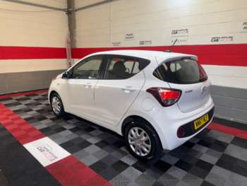 Used Hyundai i10 2018 for sale - 74822360: Photo