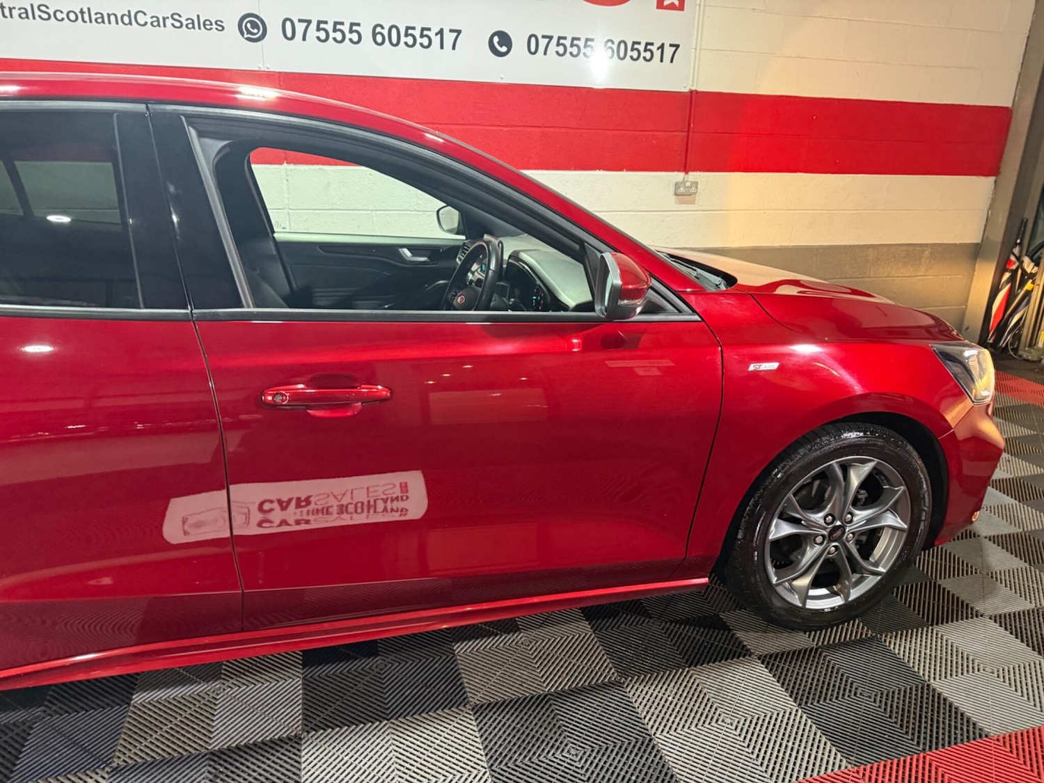 Used Ford Focus 2019 for sale - 76714704: Photo 11