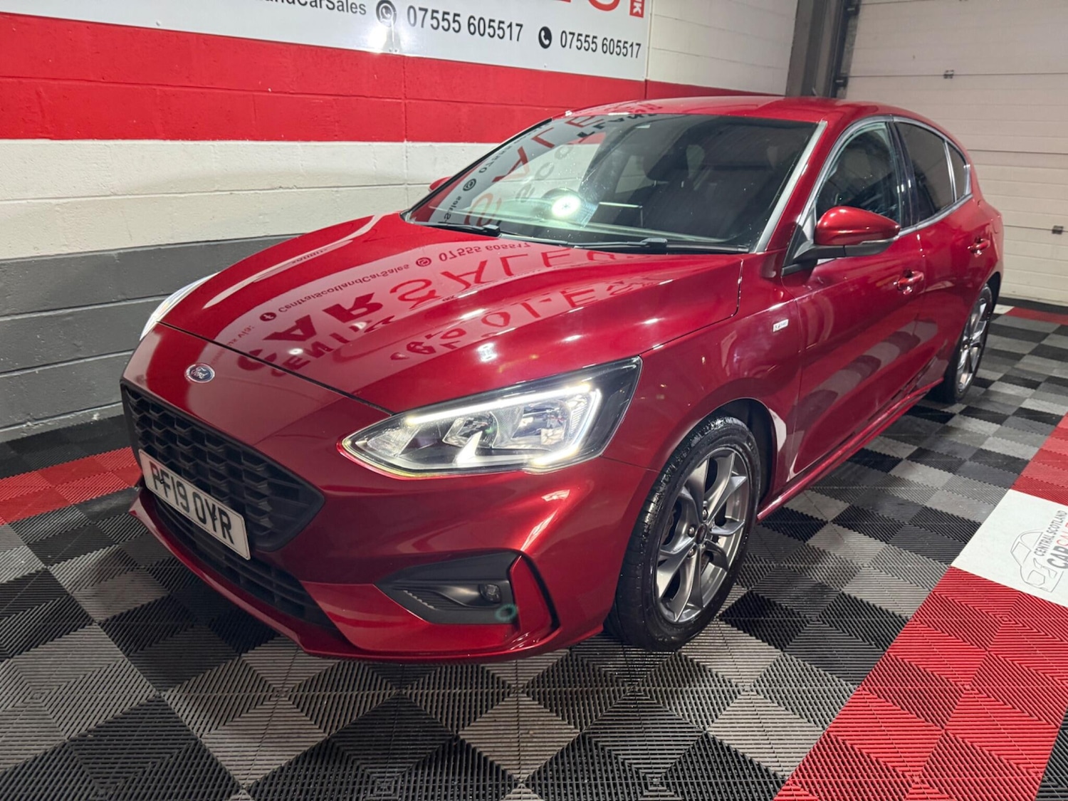 Used Ford Focus 2019 for sale - 76714704: Photo 2