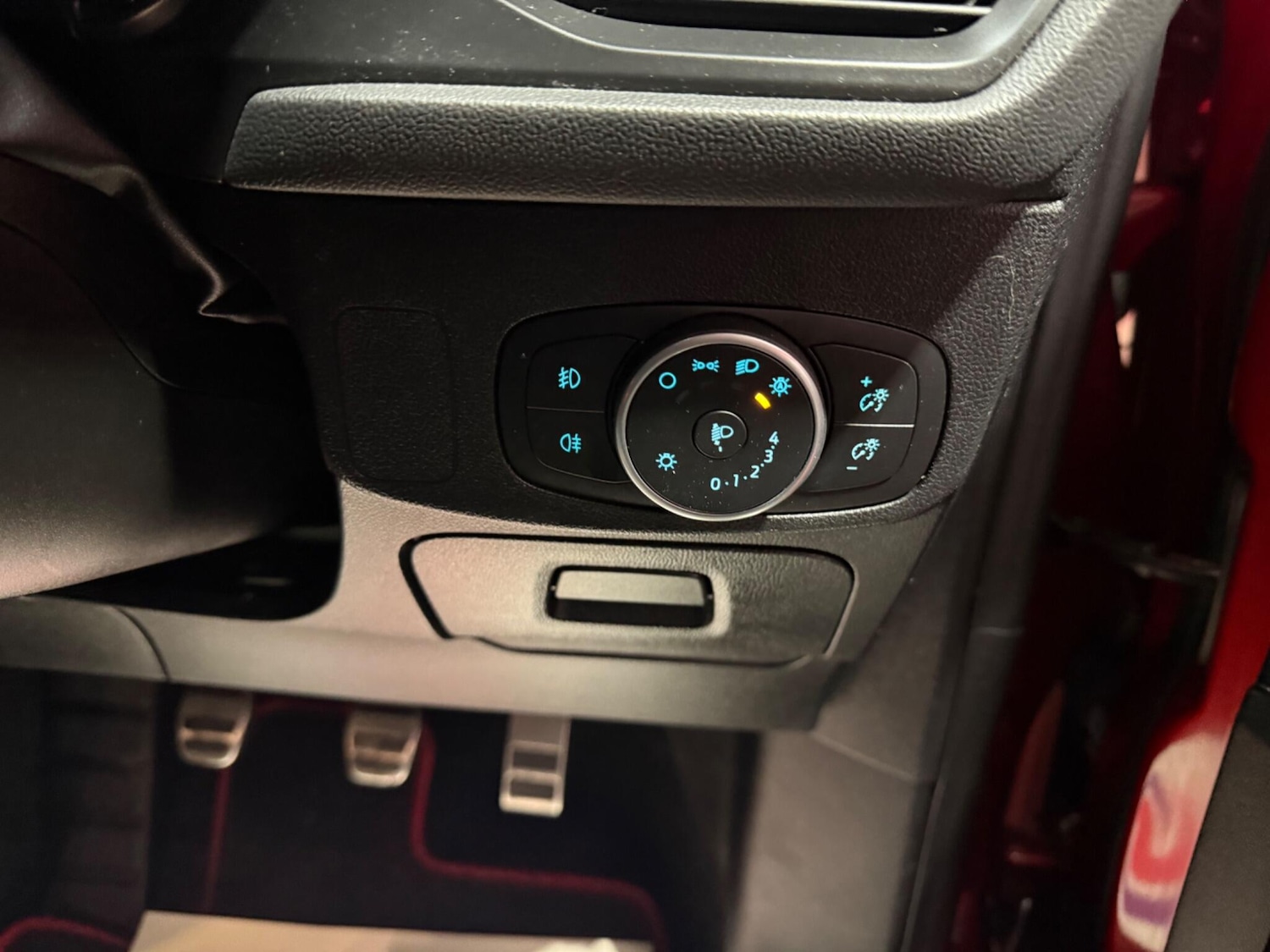 Used Ford Focus 2019 for sale - 76714704: Photo 31