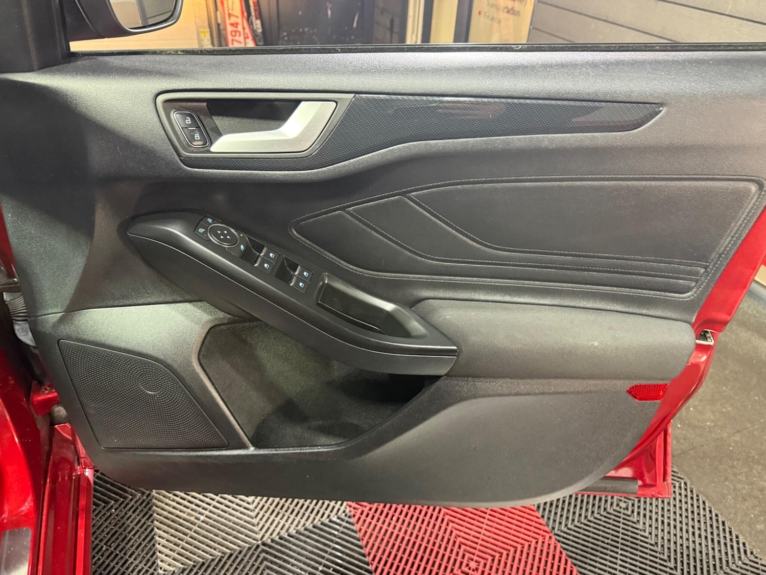 Used Ford Focus 2019 for sale - 76714704: Photo 33