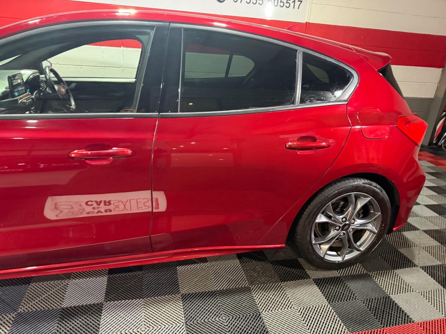 Used Ford Focus 2019 for sale - 76714704: Photo 9