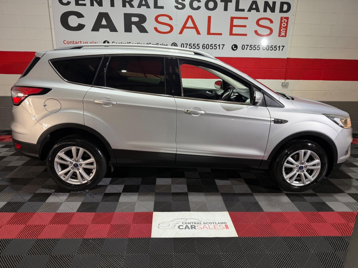 Used Ford Kuga 2019 for sale - 76336709: Photo 2