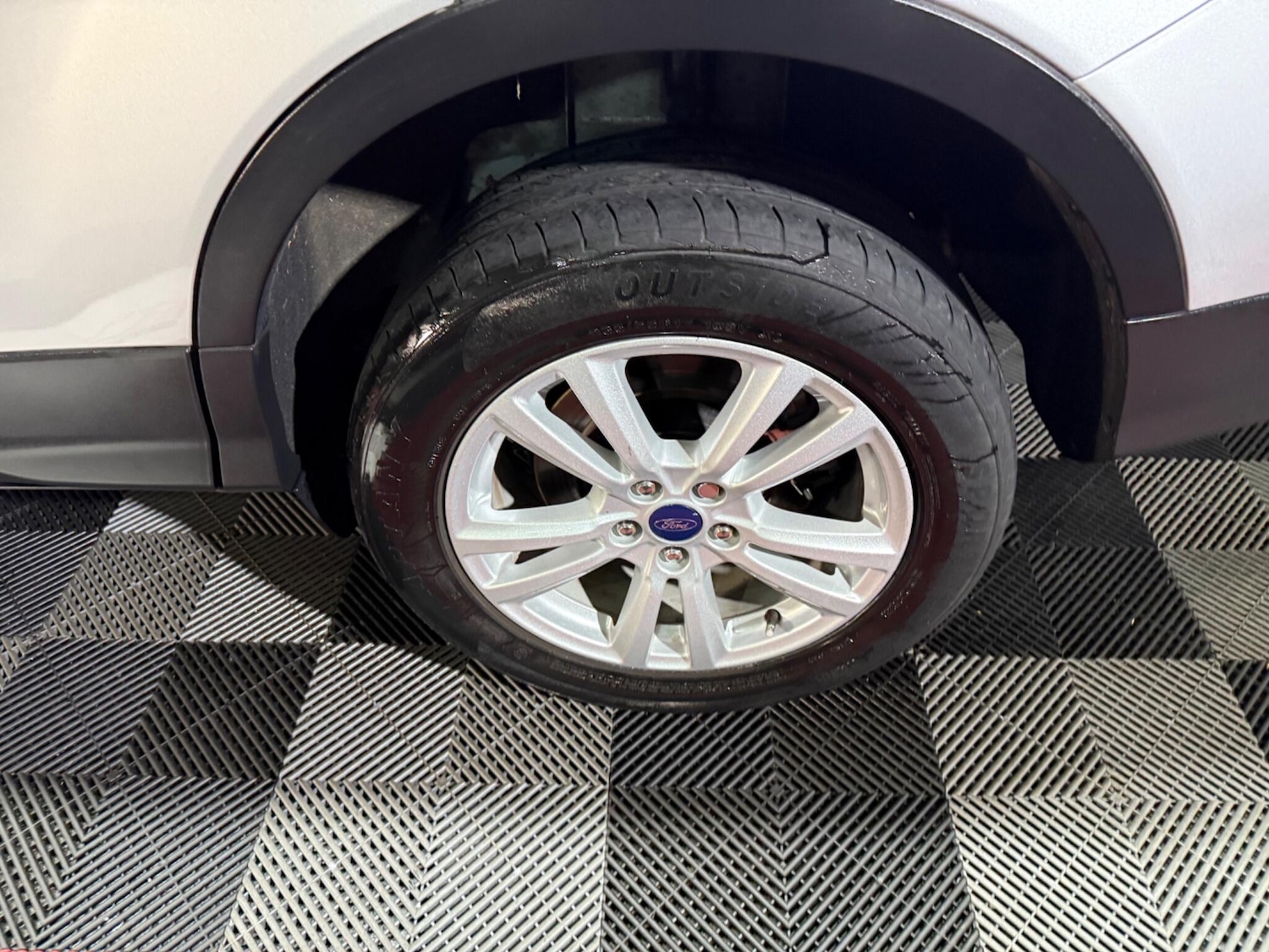 Used Ford Kuga 2019 for sale - 76336709: Photo 25