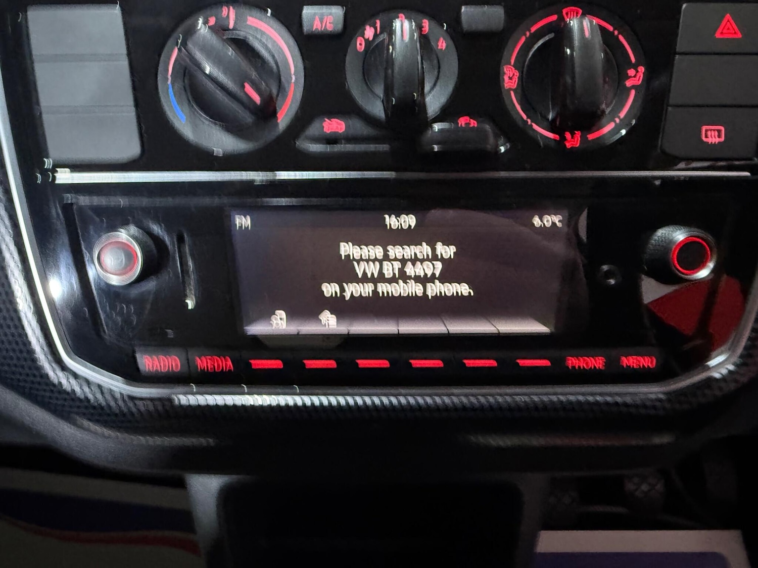 Used Volkswagen up! 2018 for sale - 77331713: Photo 38