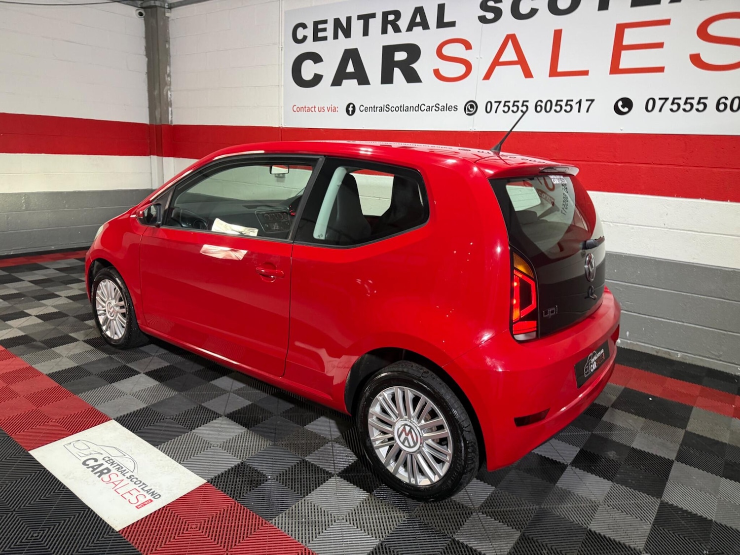 Used Volkswagen up! 2018 for sale - 77331713: Photo 8
