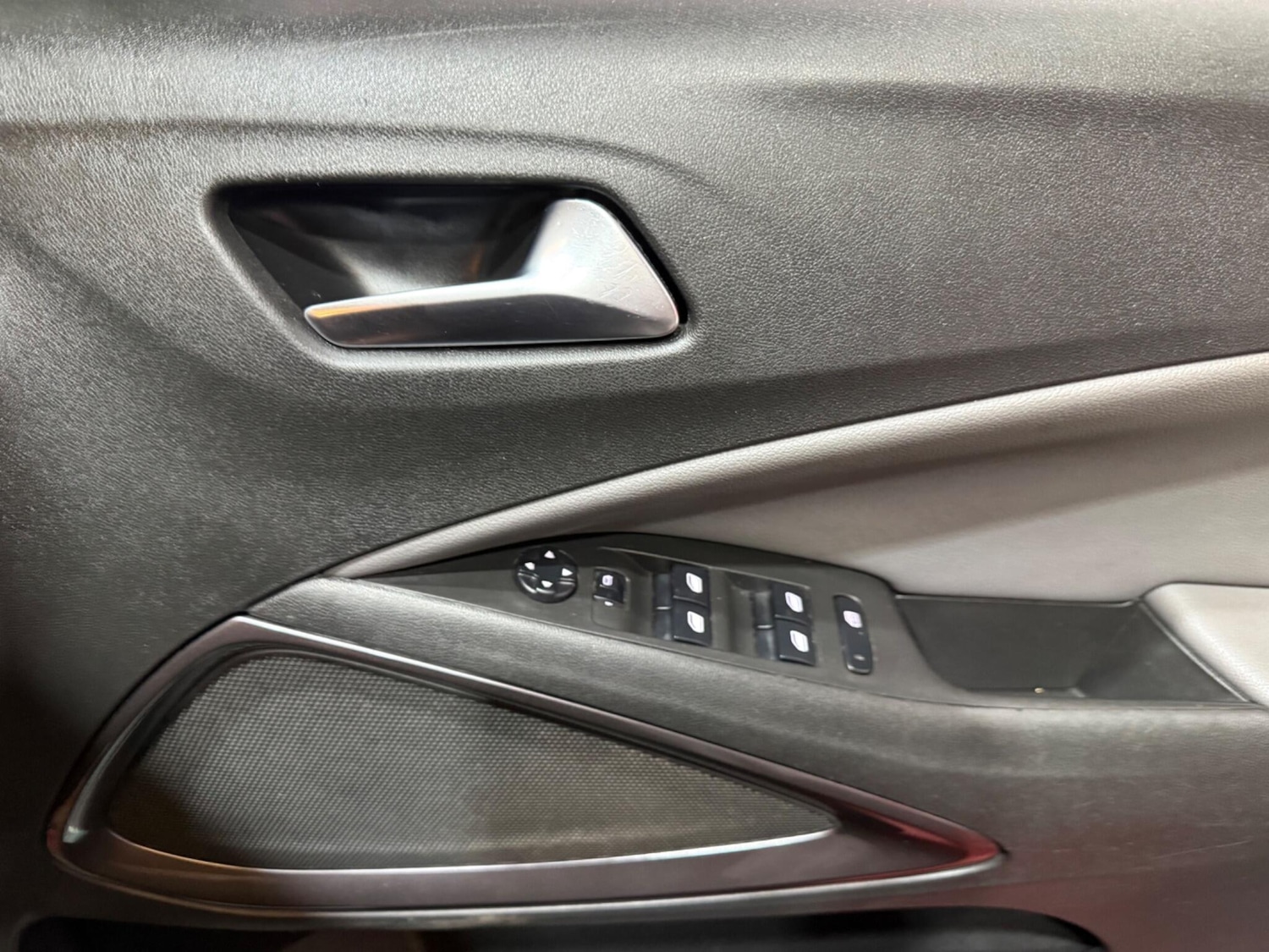 Used Vauxhall Crossland X 2019 for sale - 77573911: Photo 30