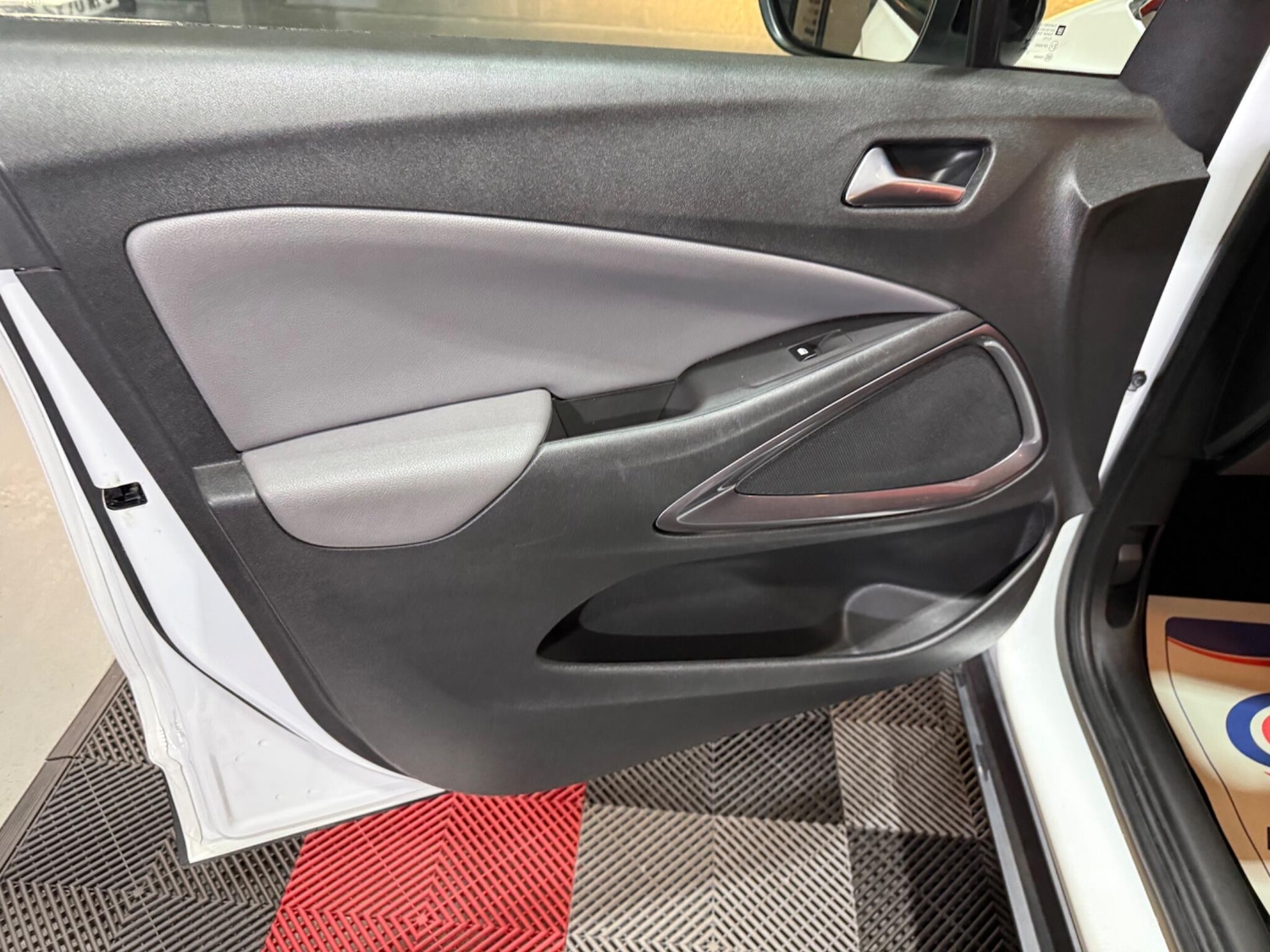 Used Vauxhall Crossland X 2019 for sale - 77573911: Photo 34