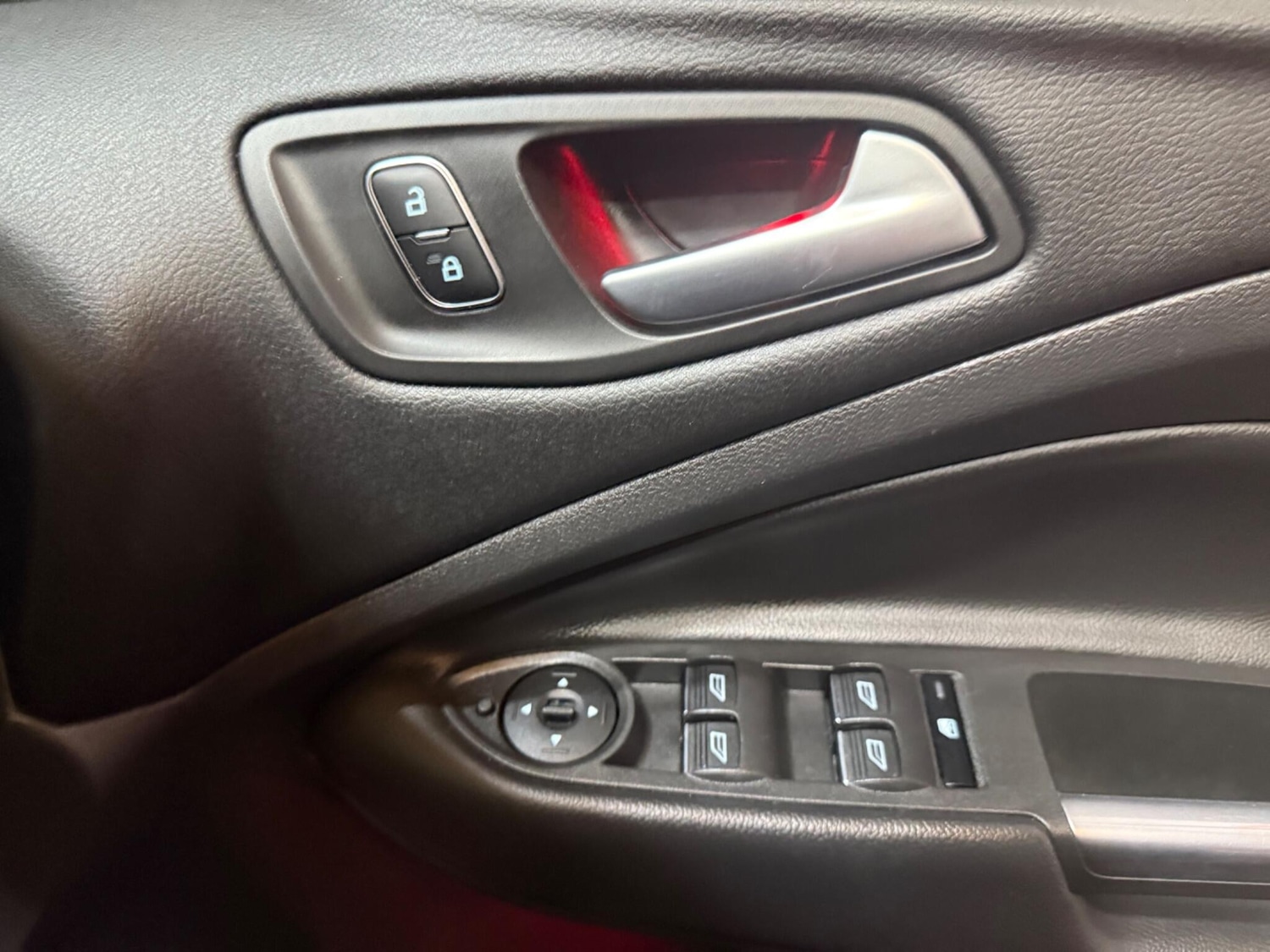 Used Ford Kuga for sale - 77267149: Photo 31