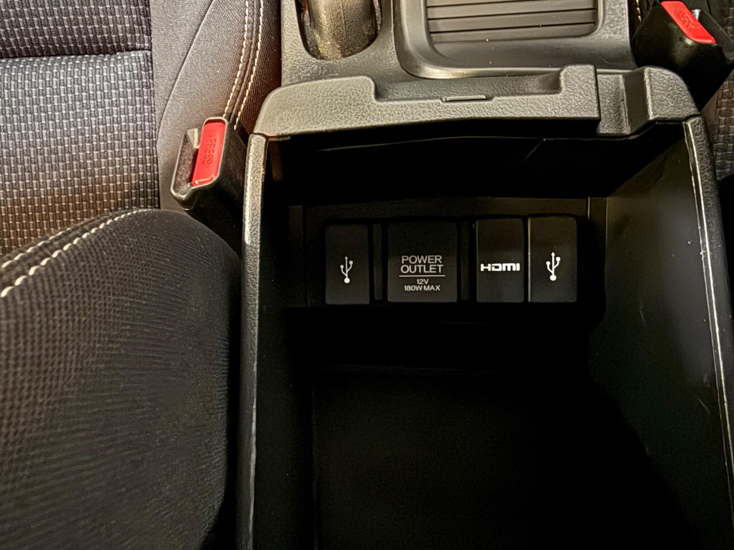 Used Honda Civic 2016 for sale - 76122401: Photo 28