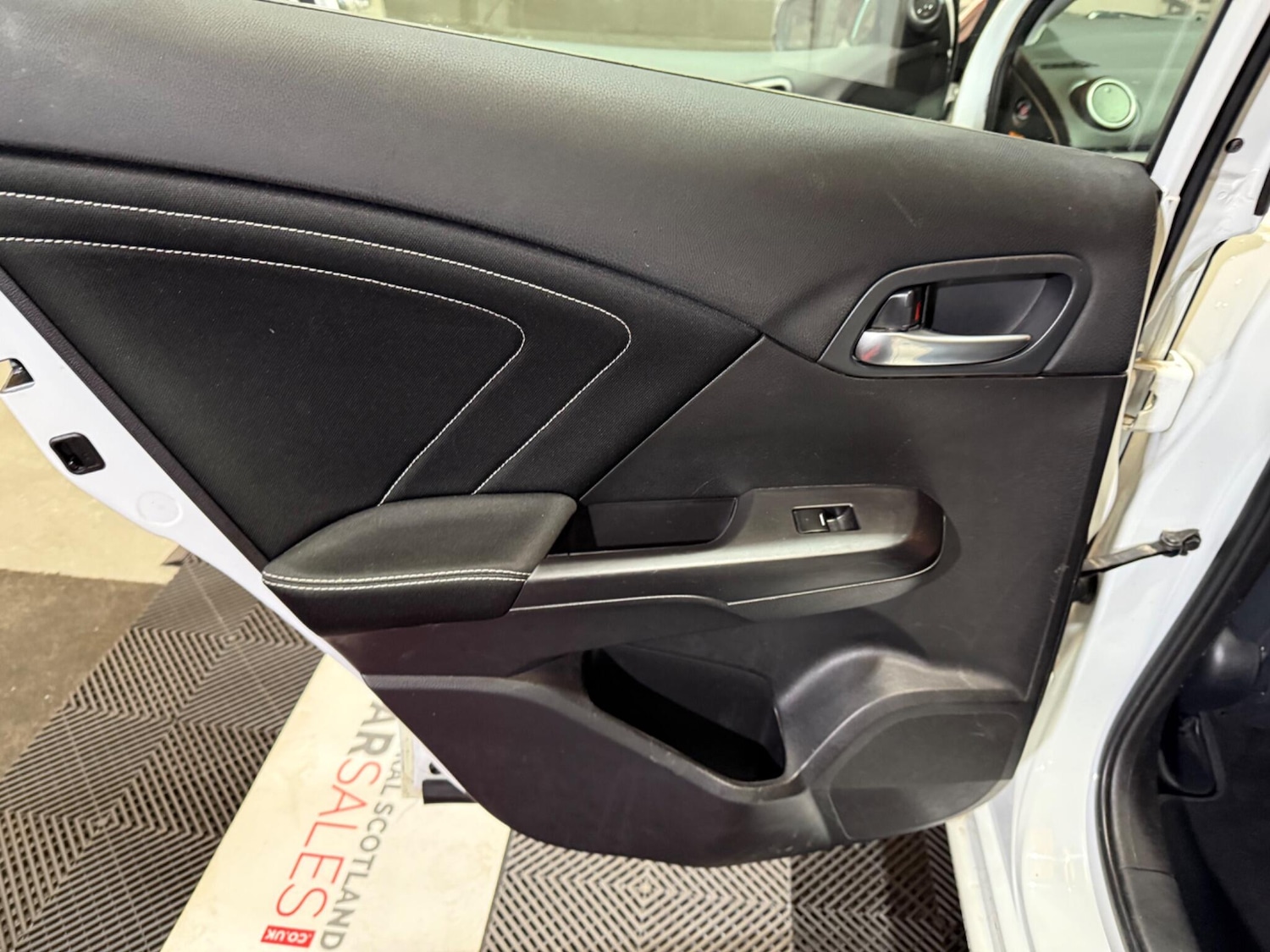 Used Honda Civic 2016 for sale - 76122401: Photo 35