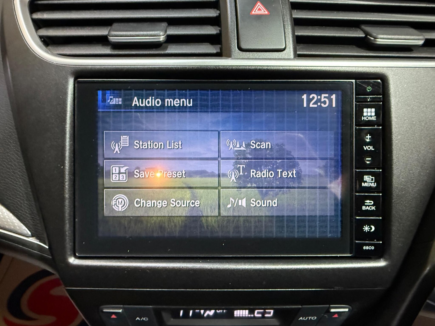 Used Honda Civic 2016 for sale - 76122401: Photo 43