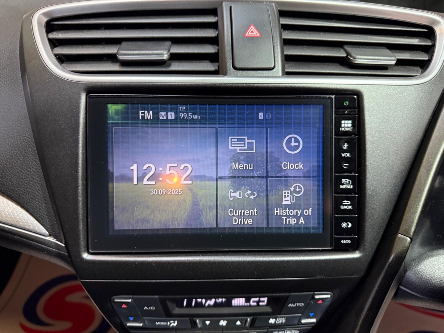 Used Honda Civic 2016 for sale - 76122401: Photo 51