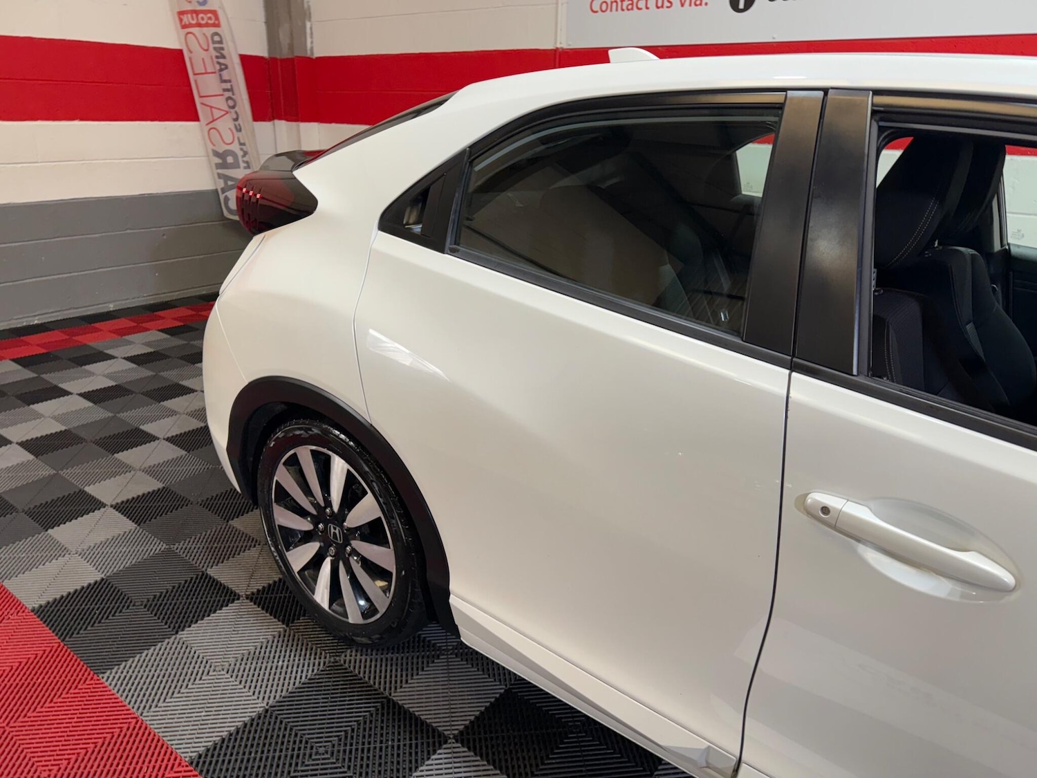Used Honda Civic 2016 for sale - 76122401: Photo 60