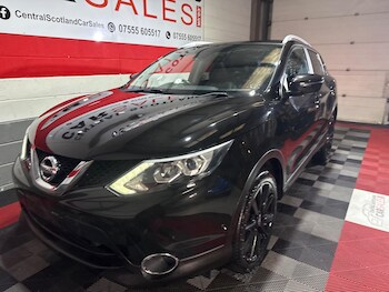 Used Nissan Qashqai 2017 for sale - 77853993: Photo